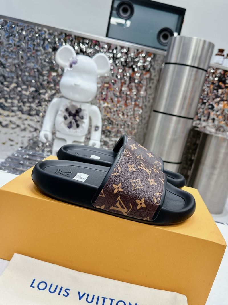 Louis Vuitton Slippers